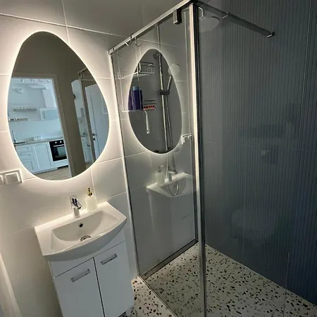 Apartament Cityscape - 15 Minutes Drive From The Old Town Gdańsk