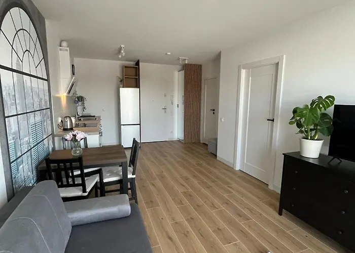Apartament Cityscape - 15 Minutes Drive From The Old Town